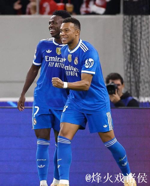 姆巴佩大四喜助力4:3,打破双纪录,皇马稳住不翻车 姆巴佩大四喜助力4:3,打破双纪录,皇马稳住不翻车